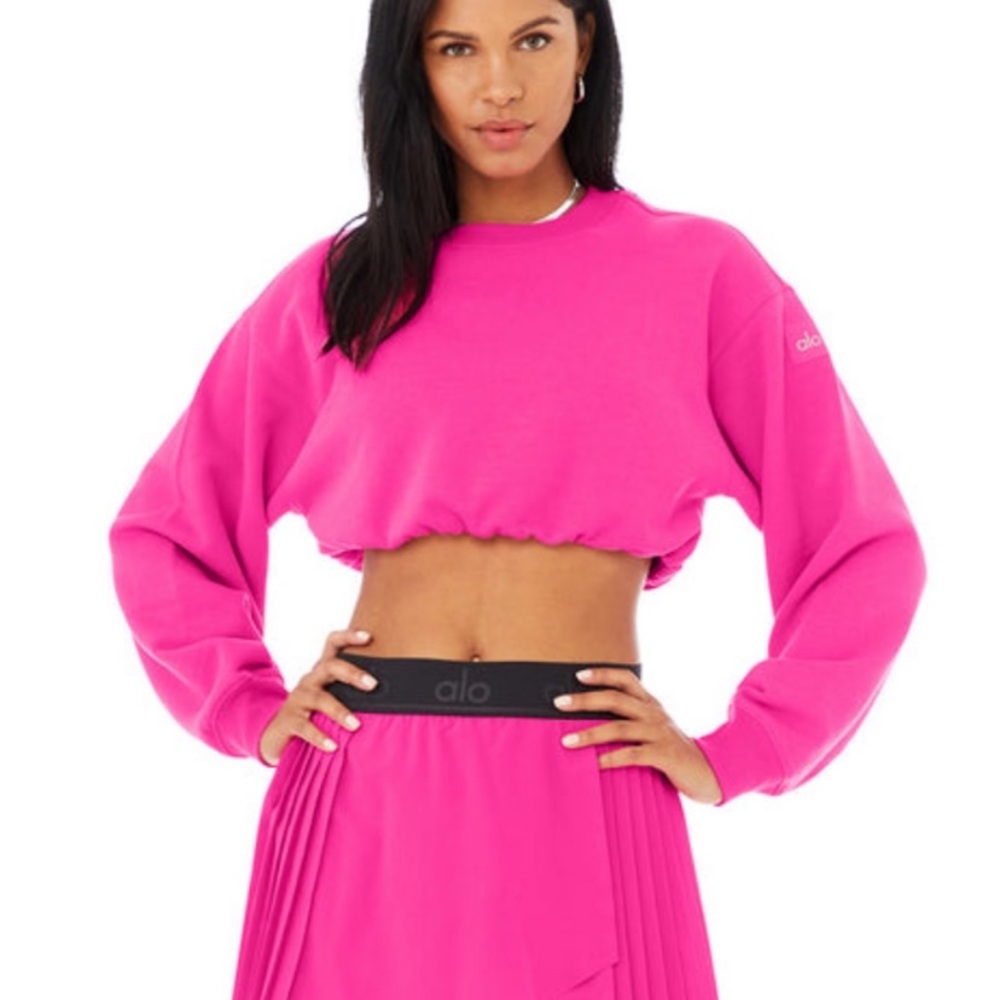 Alo yoga bright pink cropped devotion crew neck pullover